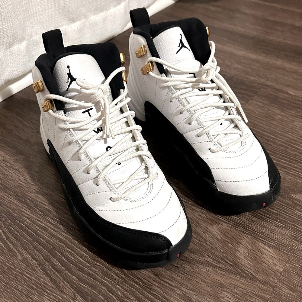 Jordan Retro 12 “Taxi”